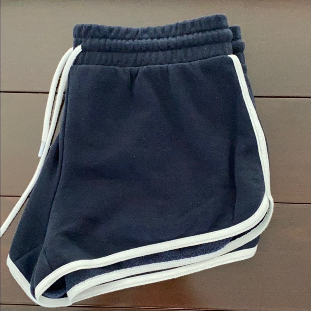 GARAGE shorts. Navy Blue. Size M.